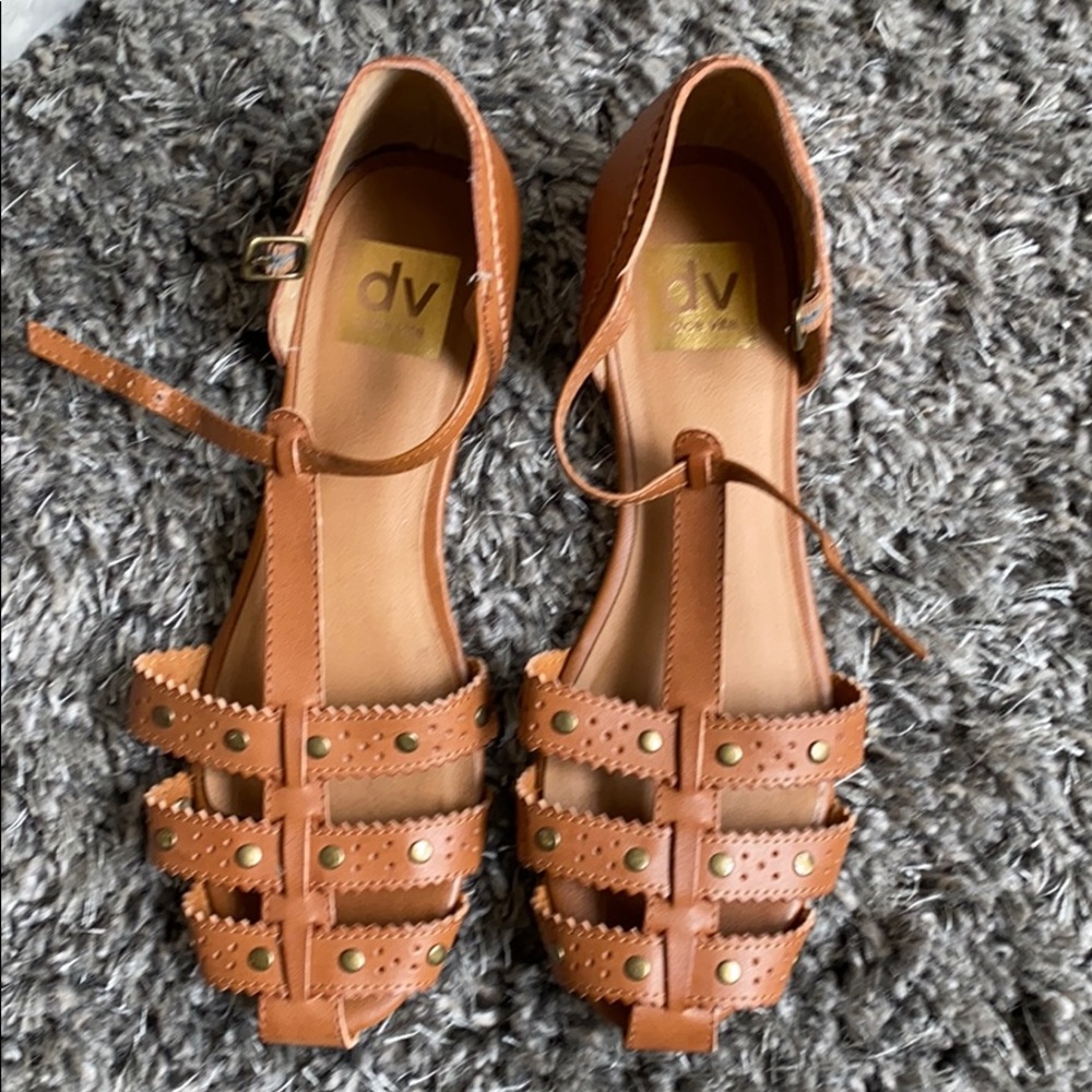 Sandal